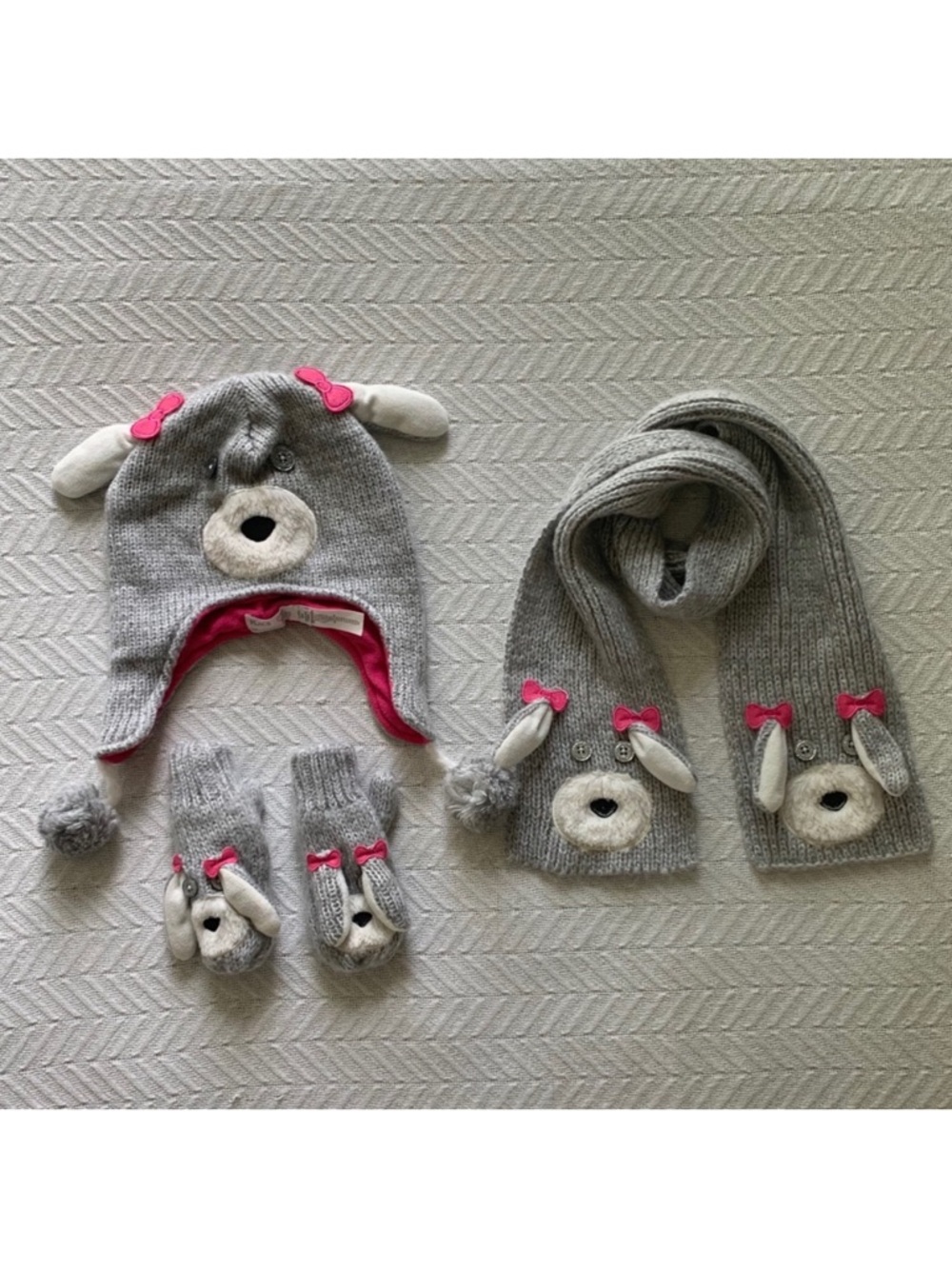 The Children’s Place Knit Hat Mittens Scarf Set